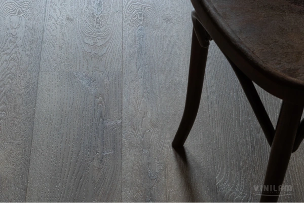 Клеевая кварцвиниловая плитка VINILAM Glue Дуб Амберг (Rich) 15783 Glue